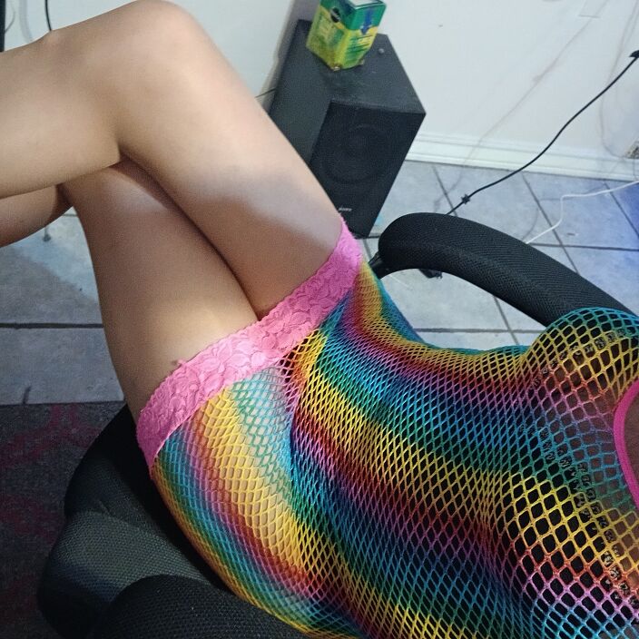 Do I look alright in this?