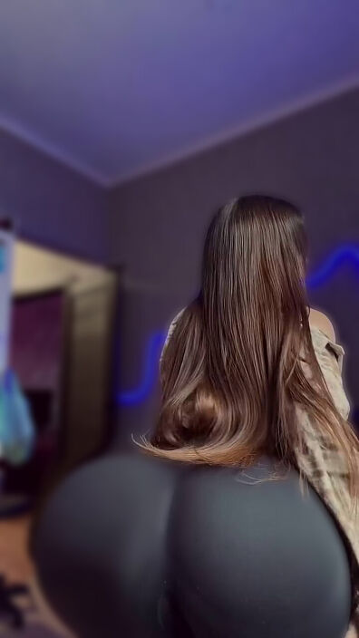 4354353
