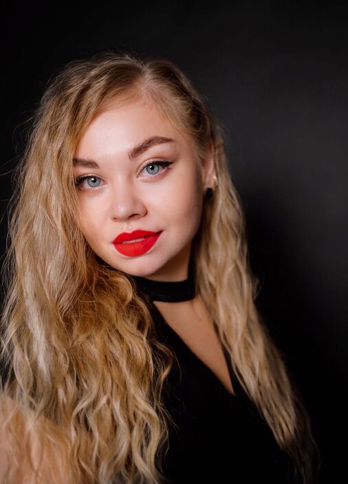 Дашь в ротик?)