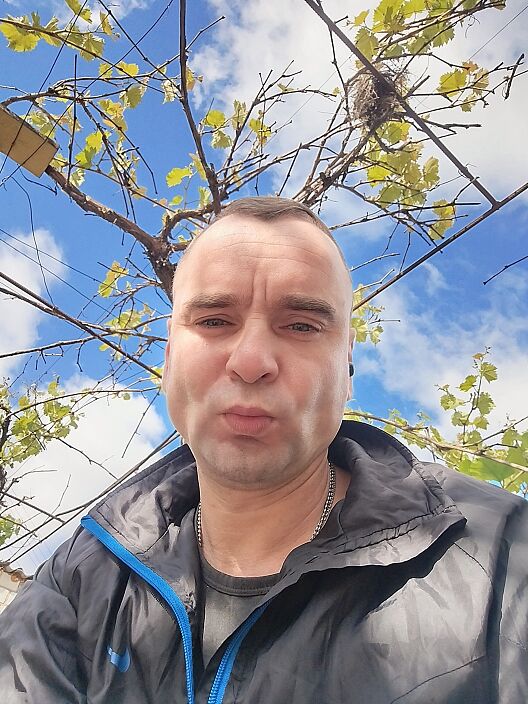 Хочу ласкі і сексу я військовий