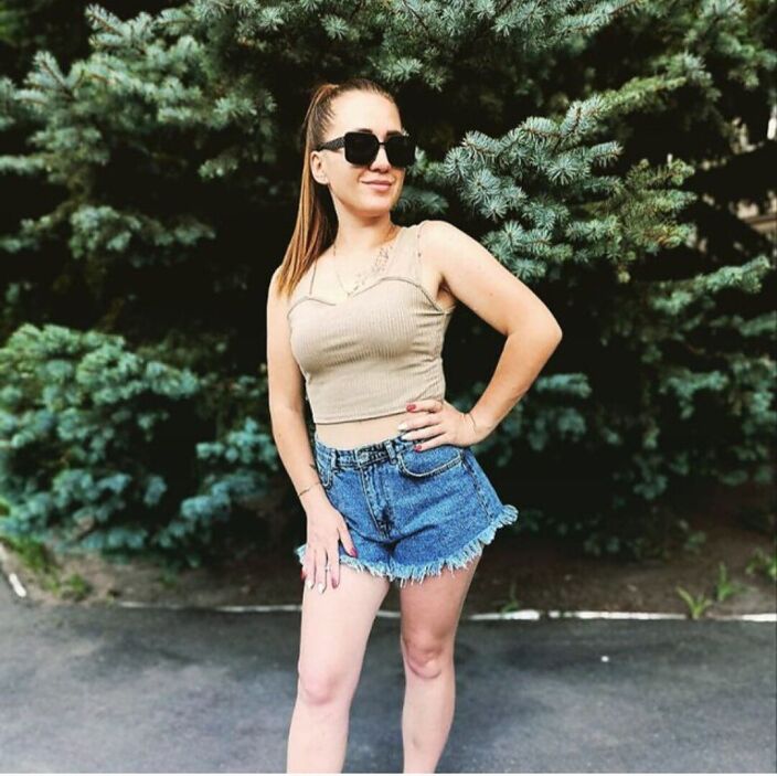 Дама загадка