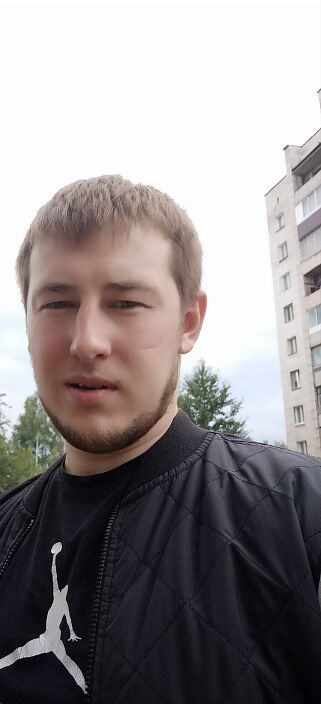 Это я
