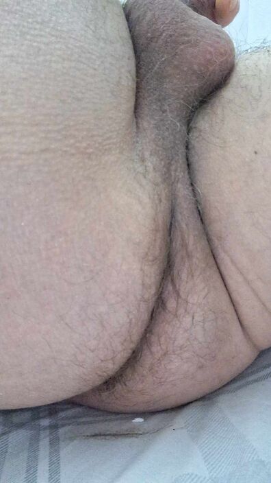 Моя попка и яички