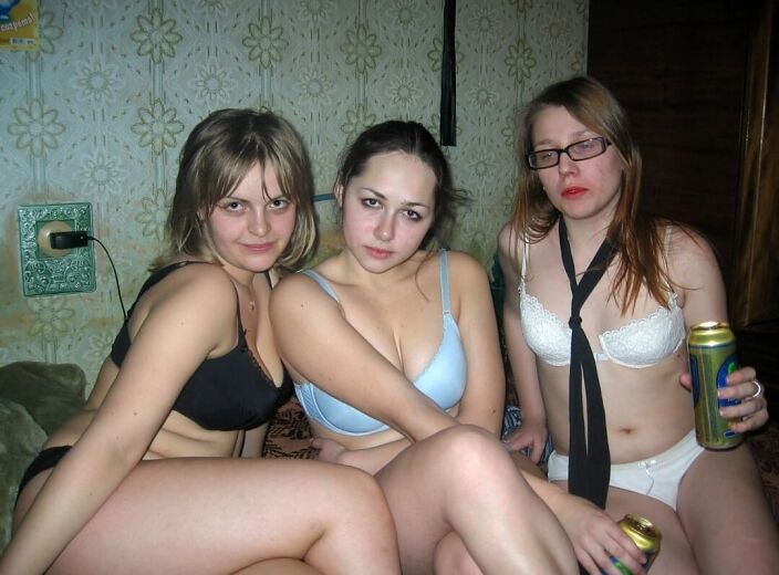 Подружки