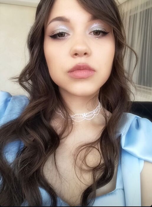 Ето я