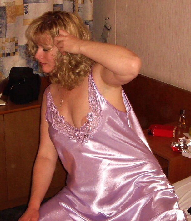 Ланочка в номере гостиницы \