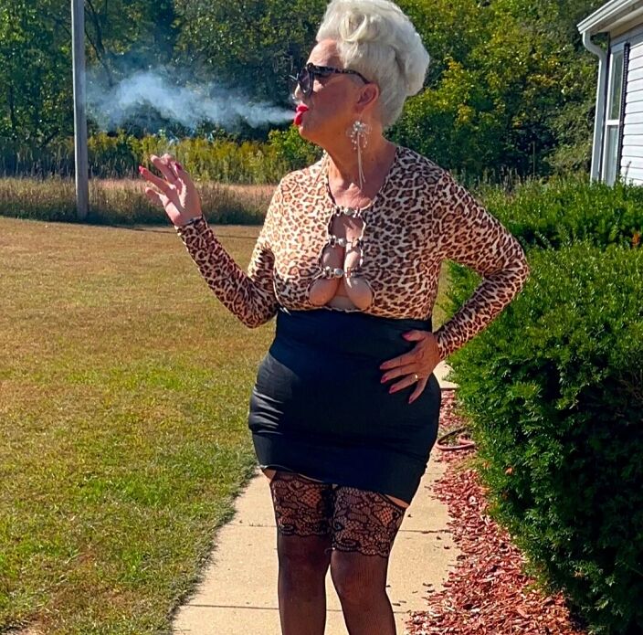 skomking_gilfs_bimbos