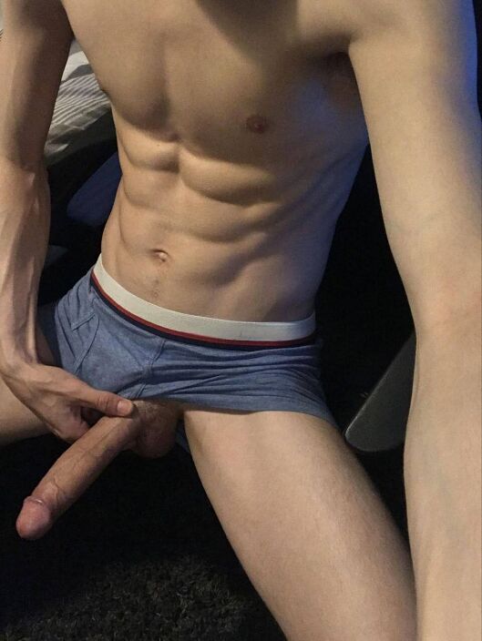 молодой самец