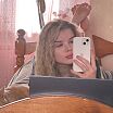 Лежу в кроватке)