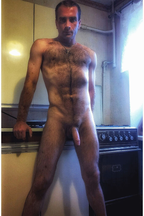 01 nude