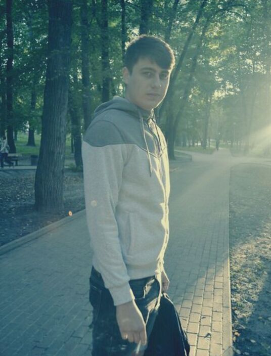 Молодой красавчик