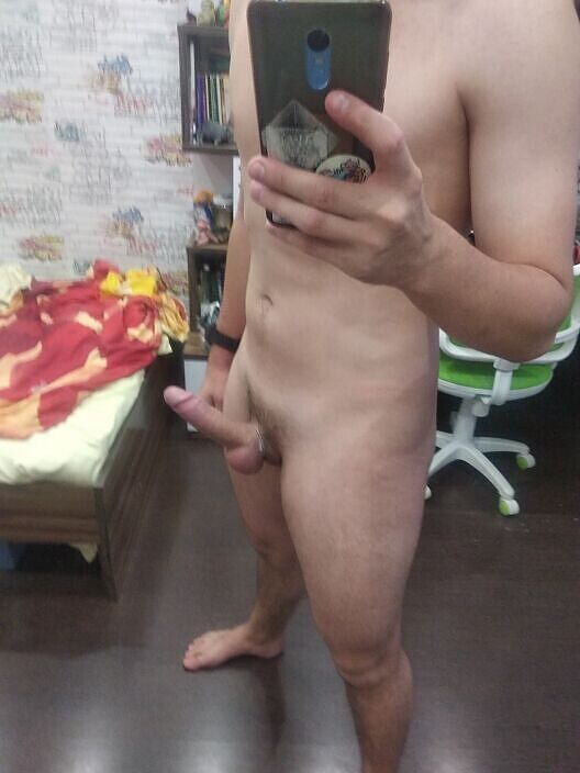 Дрочу и хочу ебаться