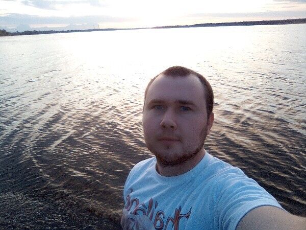 Берег реки КАМА, Пермь.