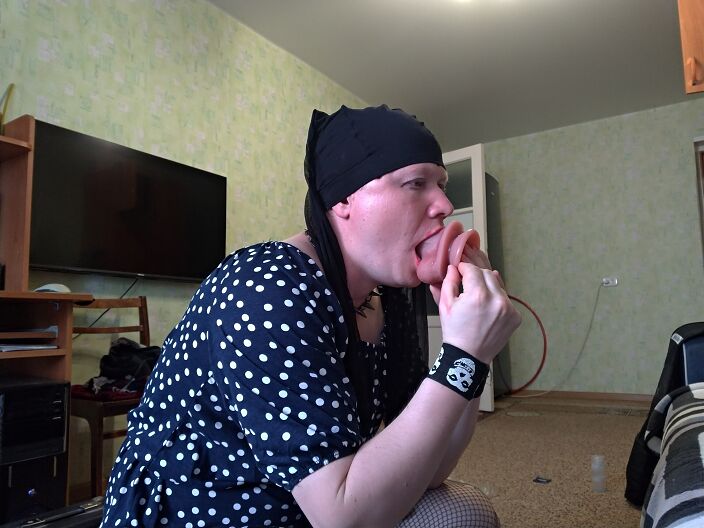 Заглотила Член