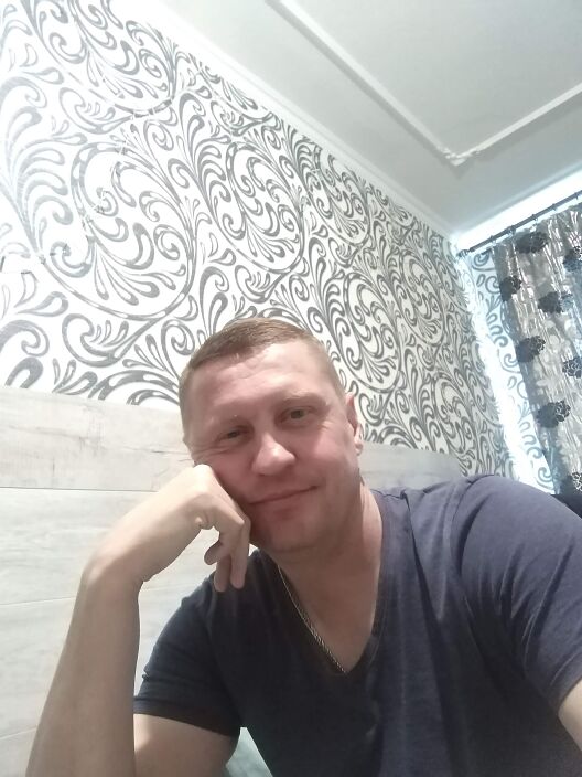 Это я