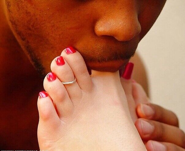 Делую минетик девочки