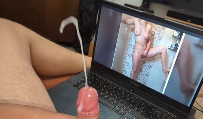 Сперма на друзей