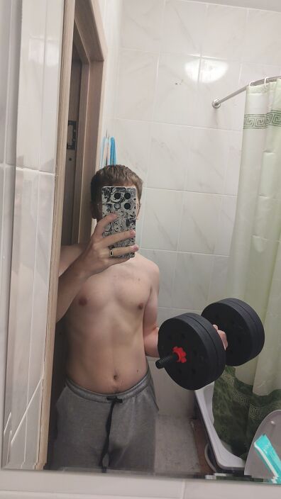 Немного гантелек
