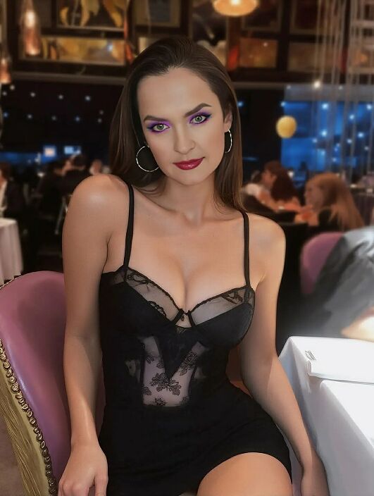 У ресторані