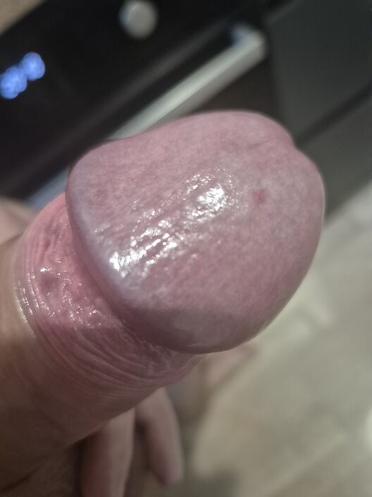 Кто возьмёт в ротик?)