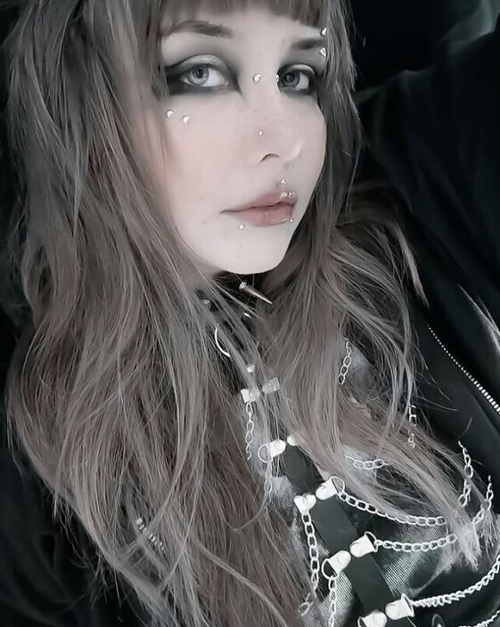 хочу лизать твои яички https://t.me/chaotic_sea