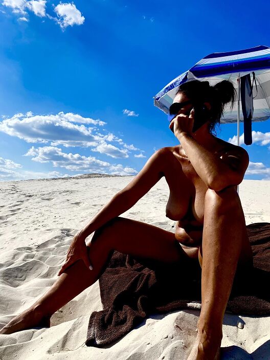 В пустыне)…