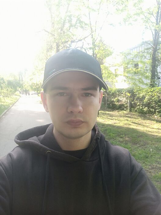 Хтось