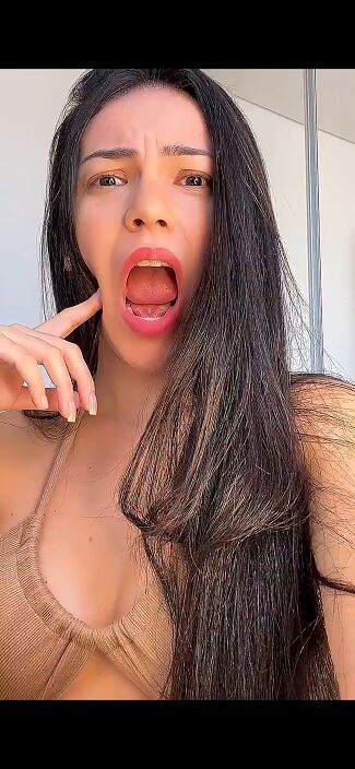 Paty swallows