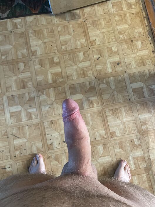 Знакомлюсь)