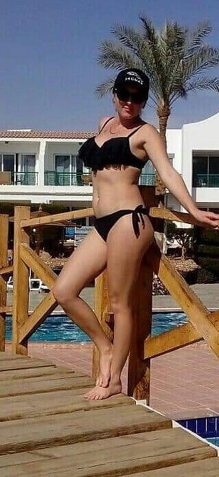 Я вся ваша, возьмите меня