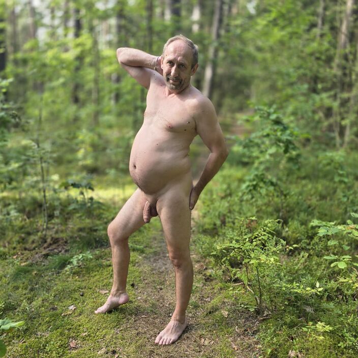 В лесу
