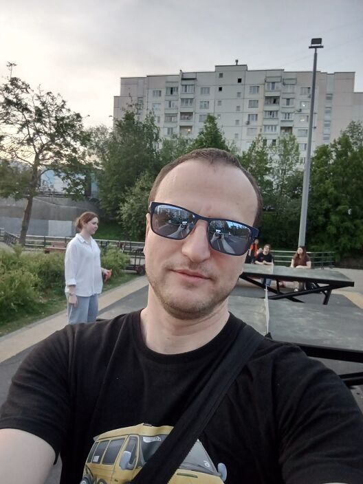 Собственной персоной