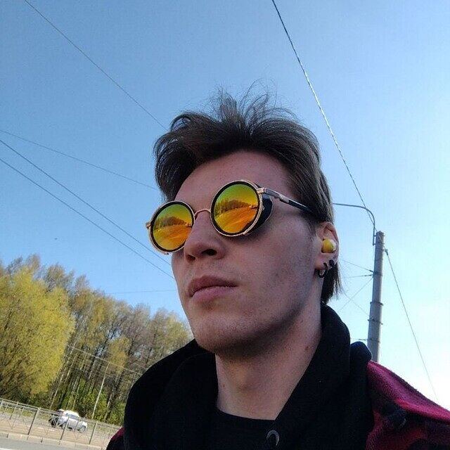 Солнечно