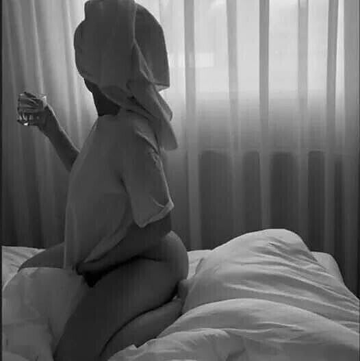 Люблю сосать и нюхать грязные трусы