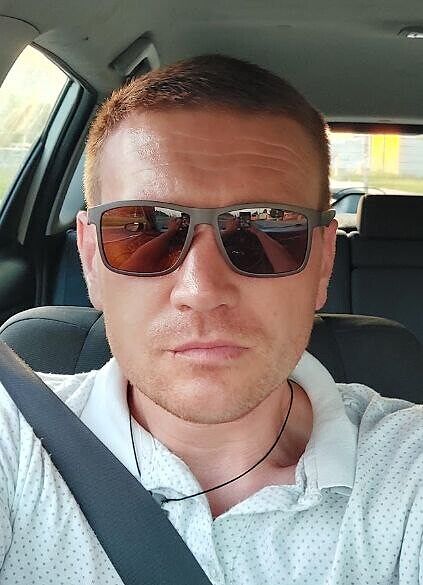 ТВОЙ....