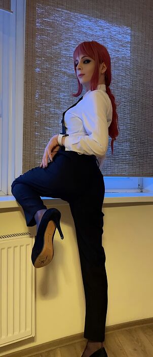 В брючках)