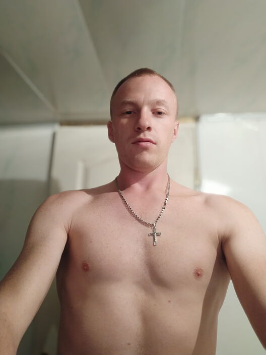 Ето я