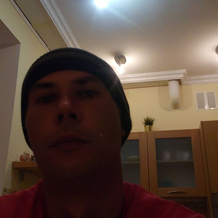 Это я