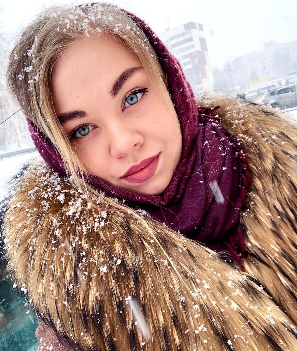 Дашь в ротик член?)