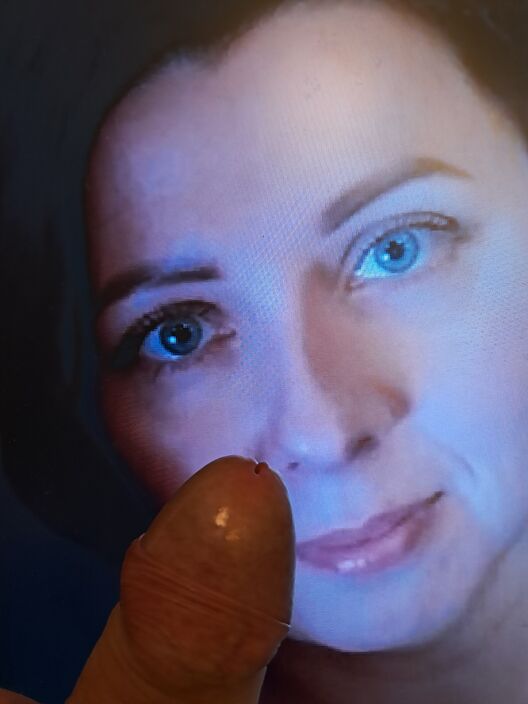 Ленка, замужняя анальная шлюшка