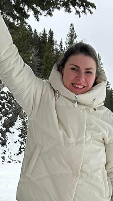 Танечка на лыжах