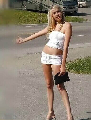 Проститутка на дороге