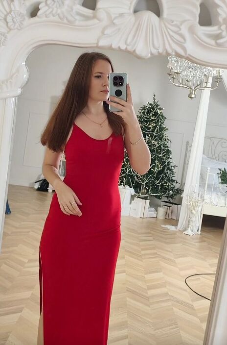 Без трусиков)