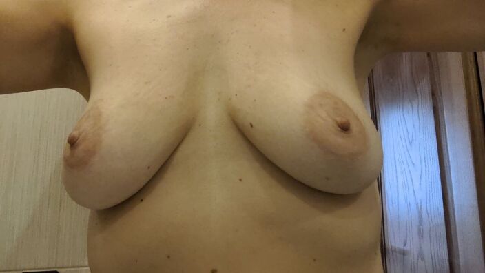 Прекрасная Леночка