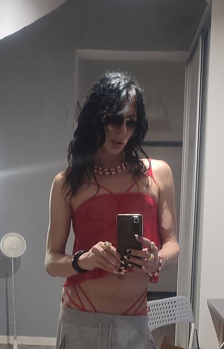 Люблю крассное