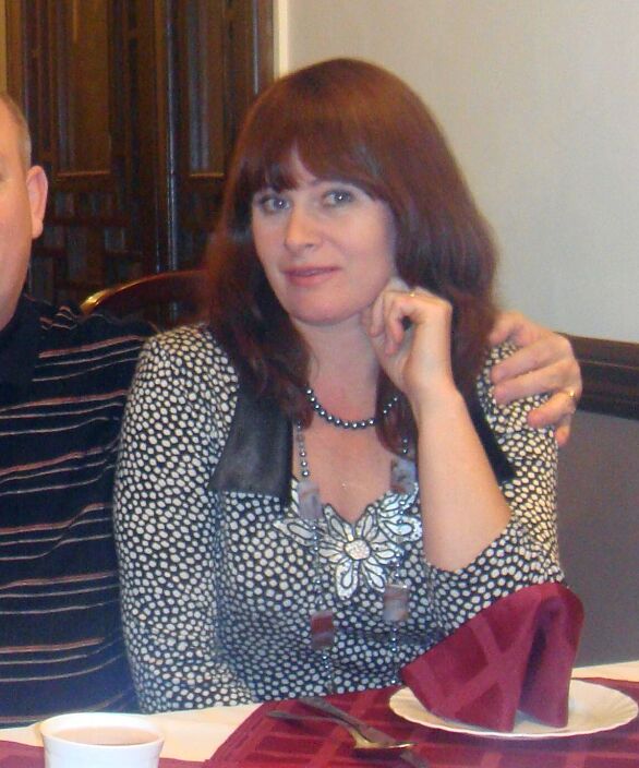 Жена в ресторане с любовником