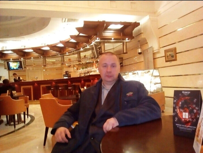 В ресторане