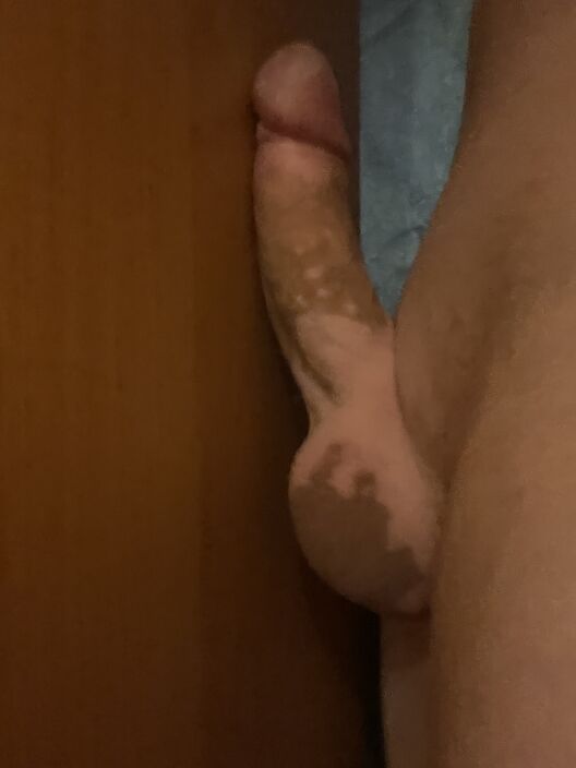 Трется