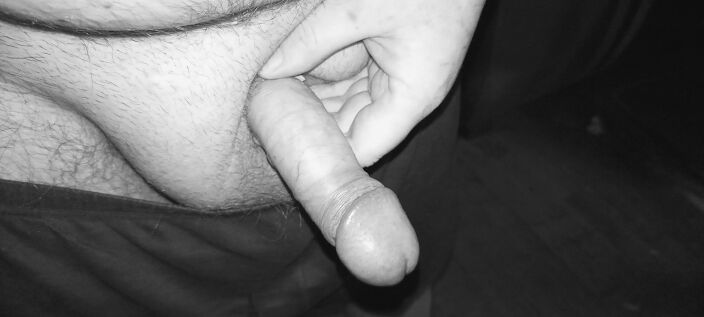 Кто хочет отсосать яд ?