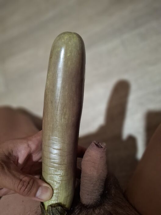 Баклажан, который меня трахнул